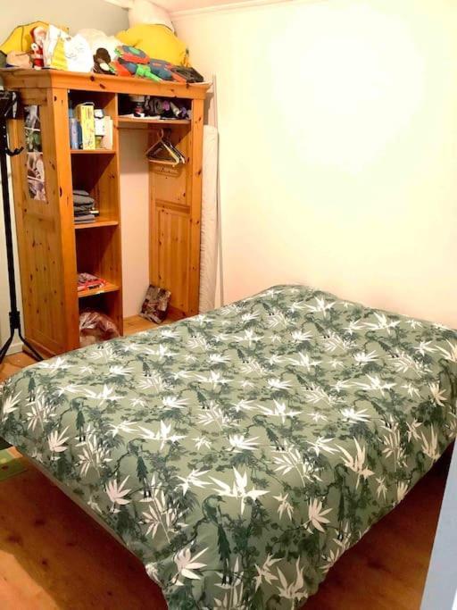 Charmante Maison Atypique En Village Saint-Colombin Dış mekan fotoğraf